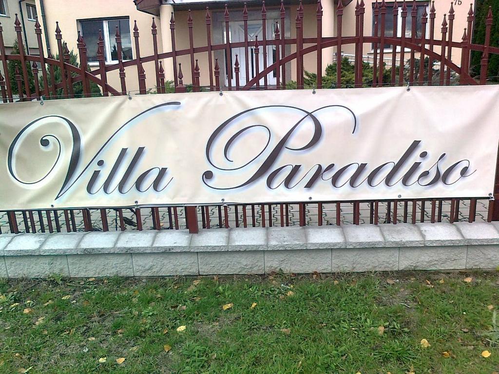 Villa Paradiso วรอตซวาฟ ภายนอก รูปภาพ